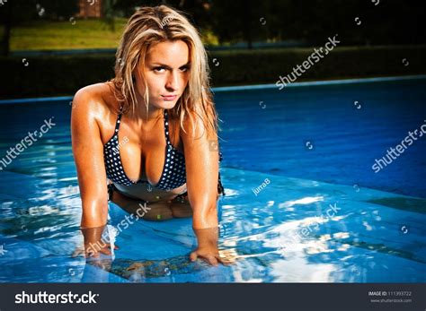 Стоковая фотография Sexy Girl Bikini Water Shutterstock