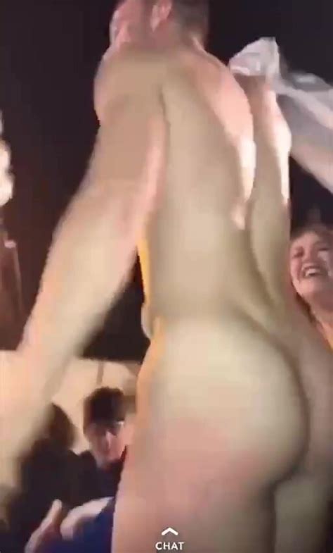 Naked In Club ThisVid