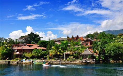 9 Tempat Wisata Di Parapat Terkenal Paling Indah Dan Menawan