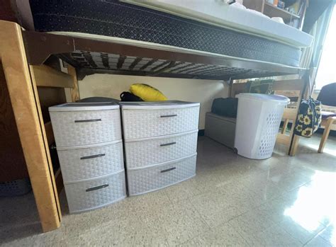 17 Genius Under Bed Dorm Storage Ideas You Need In Your Freshman Dorm