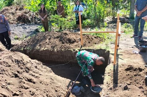 Danramil Amurang Hadiri Peletakan Batu Pembangunan Puskesmas