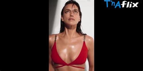 Irina Shayk Breasts Bikini Scene In Irina Shayk S Sexy Zeki Collection Tnaflix