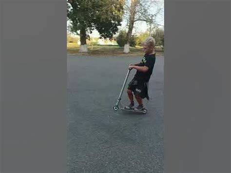 #трюки для новичка #трюки# трюки на трюковом самокате #трюковой самокат ...