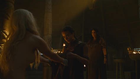 Naked Emilia Clarke In Game Of Thrones