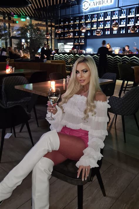 Beautiful Romanian Woman Mirabela From Bucharest With Blonde Hair Yo Id Ladadate