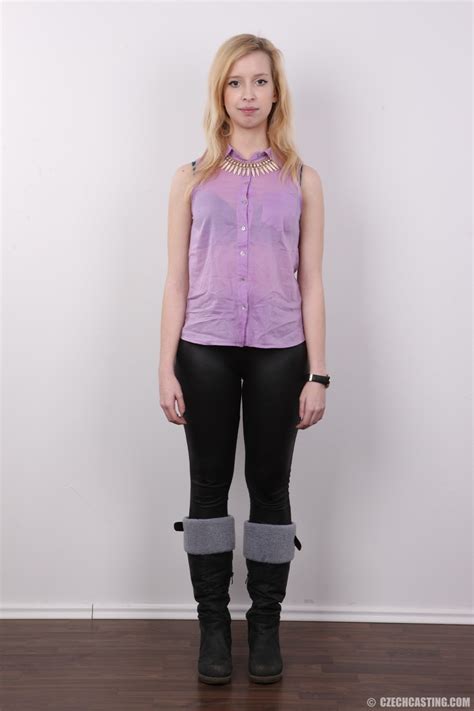 Natural Amateur Girl Poses Nude Porn Pictures Xxx Photos Sex Images Pictoa