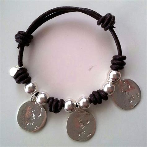 Pulsera Con Medallas De Plata Kinke