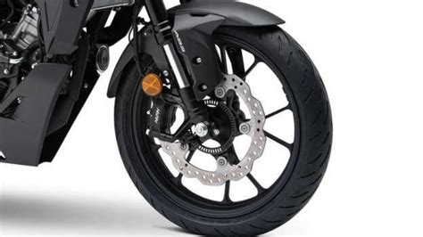 Honda trình làng naked bike cỡ nhỏ CB R giá triệu đồng