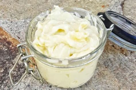 Easy Homemade Body Butter Recipe Whipped And Non Greasy