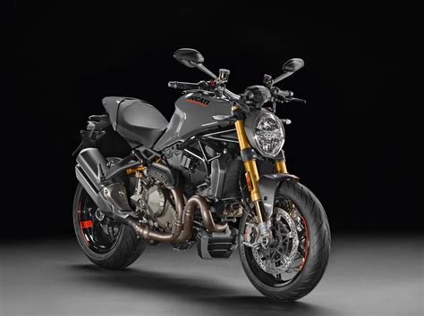 2018 Ducati Monster 1200S first ride review: Naked brilliance - CNET