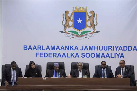 Somalie passage à un régime présidentiel et au suffrage universel direct