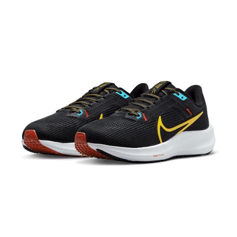 Nike Pegasus 40 Running Shoe - Women's - Als.com