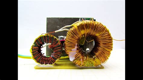 Простой, хороший преобразователь 12-220 - YouTube