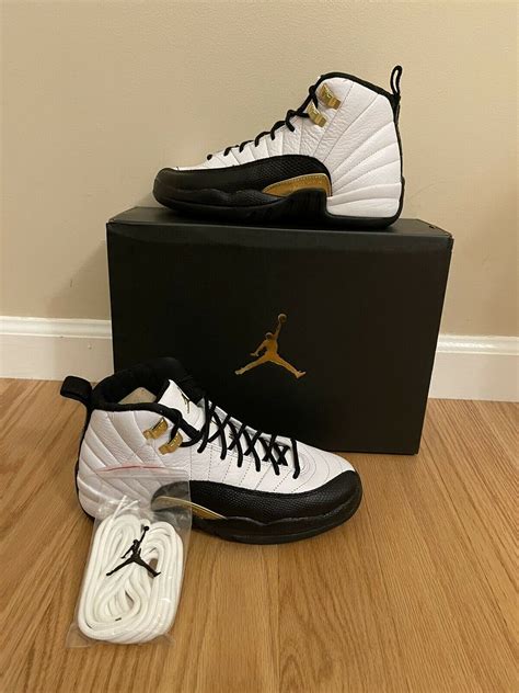 Nike Air Jordan 12 Royalty Taxi Gs Blackwhitegold 153265 170 Size 4y