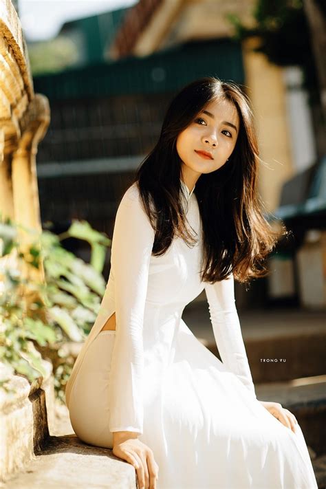 Hot Girl O D I B C Ninh L I G Y Th Ng Nh Trong B Nh Cu I Thu B O D N Tr