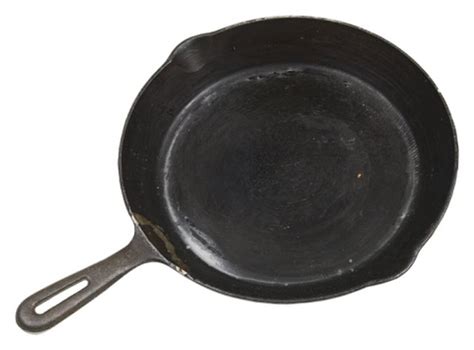 how to clean a sticky cast iron pan