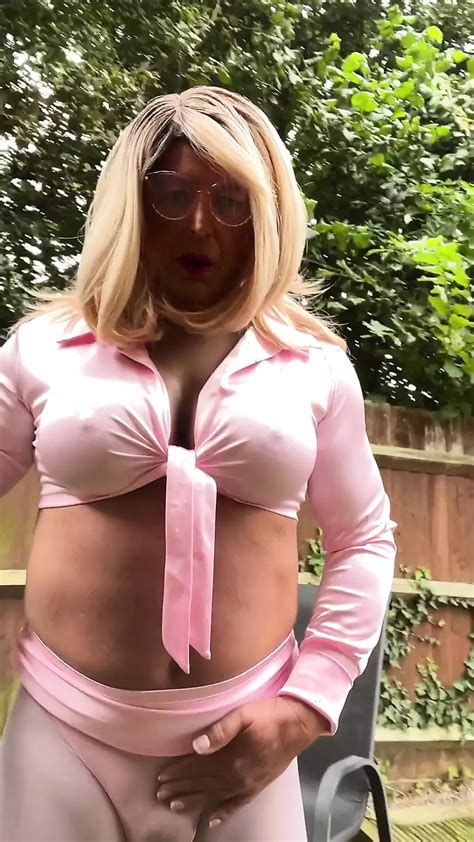 Sexy Crossdresser Kellycd In White Seamless Pantyhose And Heels Shemale Porn Xhamster