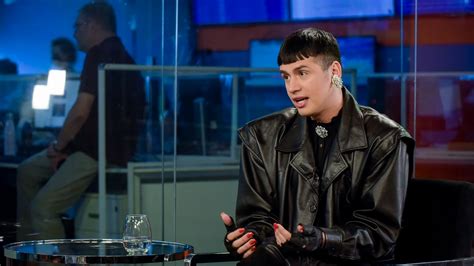 Artemis Con Mar A Laura Santill N A Veces Me Siento Fuera Del Mundo Gay Infobae