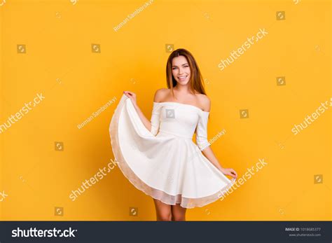 Sensual Romantic Girl Naked Shoulders Holding Stock Photo Shutterstock