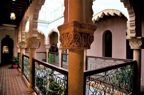 Riad Dar Alia - Maison d'hôtes traditionnelle à Rabat, Maroc.