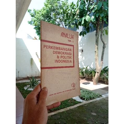 Jual Buku Lawas Analisa 1985 2 Perkembangan Demokrasi Politik