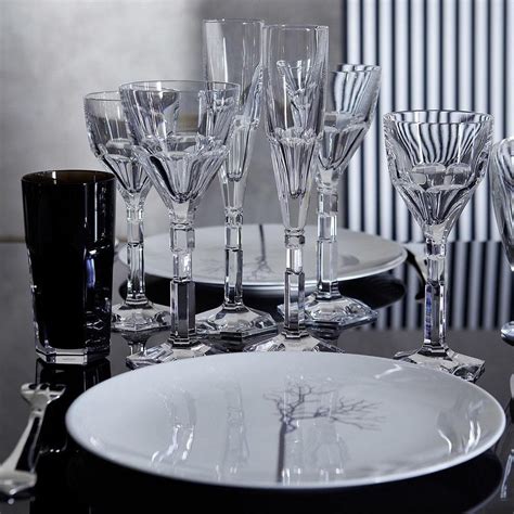 Хрустальная посуда в современном интерьере (80 фото) - красивые ...