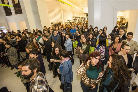 As Es La Nueva Tienda Bershka De La Conselleria De Industria Fotos