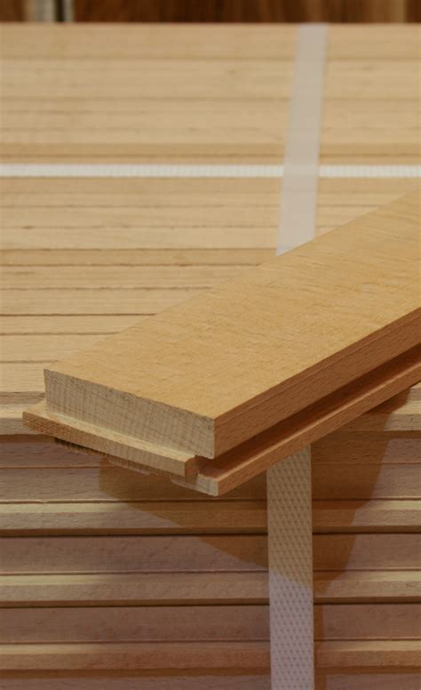 Масивни паркети от дъб и бук