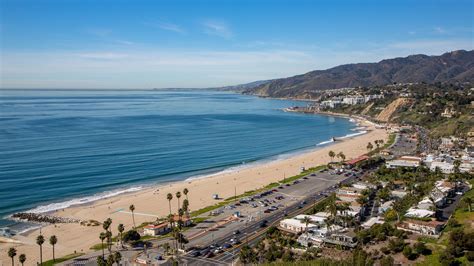 In and Around Pacific Palisades - The New York Times