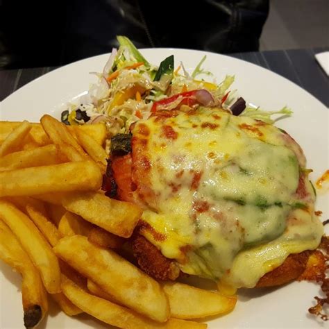 Ferny Grove Tavern In Ferny Grove Clubs And Pubs Near Me