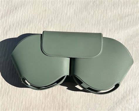 Apple AirPods Max: We review the headphones - Daily Mail