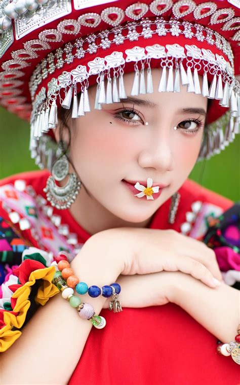 Pin by Thảo Phương on cp dân tộc in 2024 | Hmoob, Black