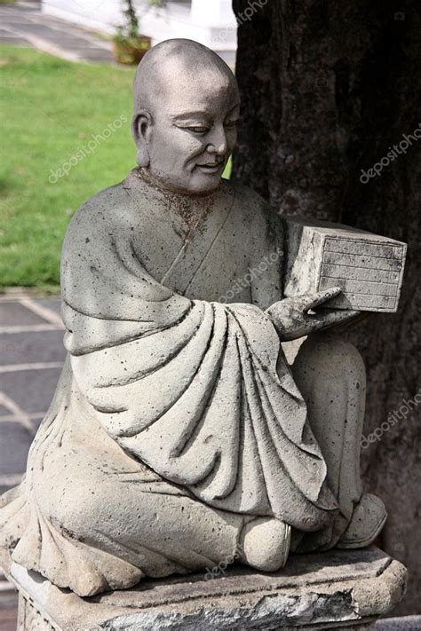 Chinese Buddha statue — Stock Photo © guidenop #4125094