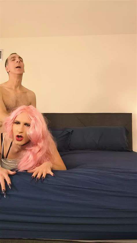 Pink Haired CD Beauty Fucked American Shemale Trap Amateur Porn XHamster