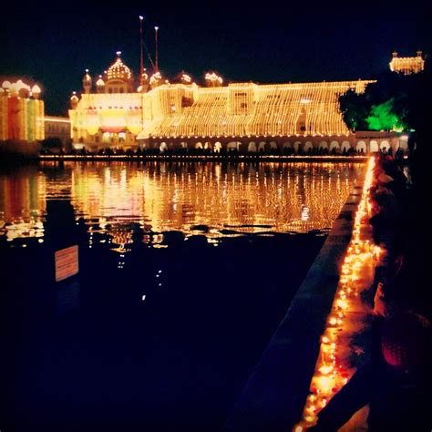 Golden temple. Punjab. BEAUTIFUL | World religions, Punjabi culture ...