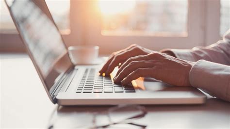 The Best Refurbished Laptop Deals - Shopping Kim