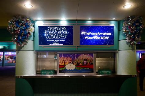 PHOTOS: 'Star Wars: The Force Awakens' Opening Night Event at Walt ...