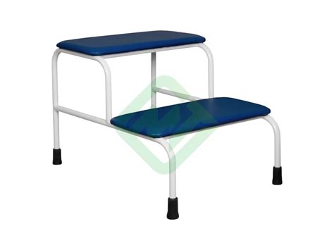 Подставка под ноги под стол в офис - 97 фото