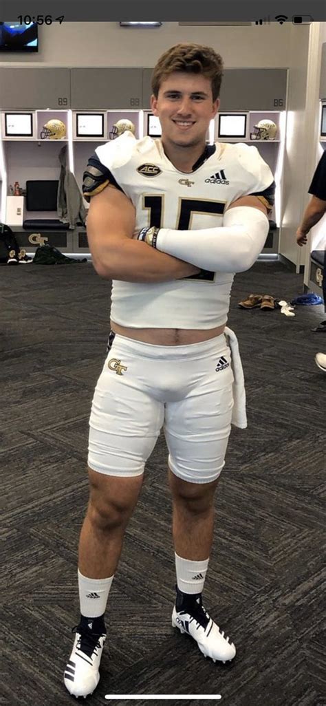 Hot Football Bros On Twitter Bulge Check