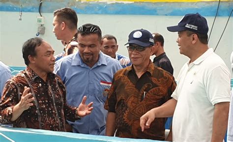 Di Ulang Tahun Ke Kabupaten Lingga Menteri Kelautan Perikanan Janji