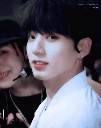 Kpop Jungkook Kpop Jungkook Sing Discover Share Gifs My Xxx Hot Girl