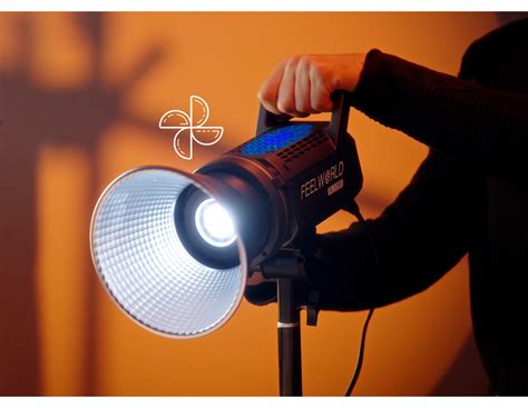 FEELWORLD FL125B 125W 2700 - 6500K Bi Color Point Source Video Light ...