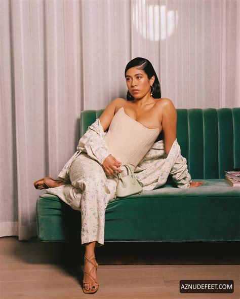 AMINAH NIEVES Feet - AZNudeFeet