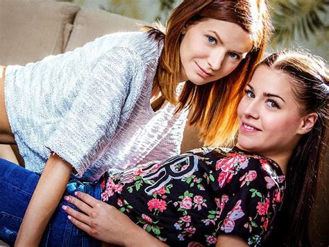 Free Double Ended Dildo Porn Videos XHamster