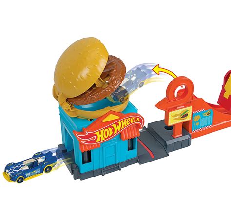 Hot Wheels Şehir Otoparkı Oyun Setleri FRH28 GPD09