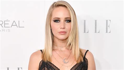 Jennifer Lawrence Talks Unbelievably Violating Nude Photo Leak Im Still Processing Wusa
