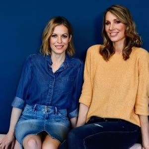 Jule Gölsdorf beine bikini nip oops seethru 32x 1x Celebboard net Bilder und