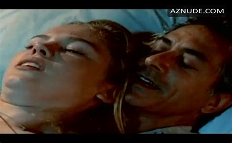 Agnes Bruckner Bikini Scene In Blue Car AZNude