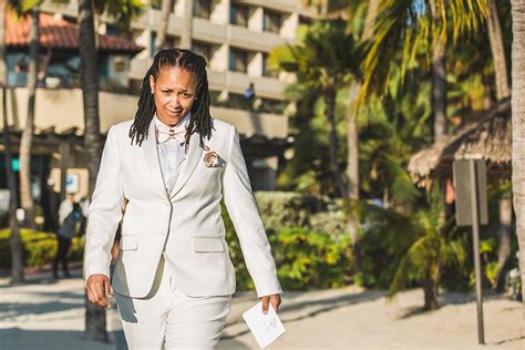 Destination Lesbian Wedding In Aruba