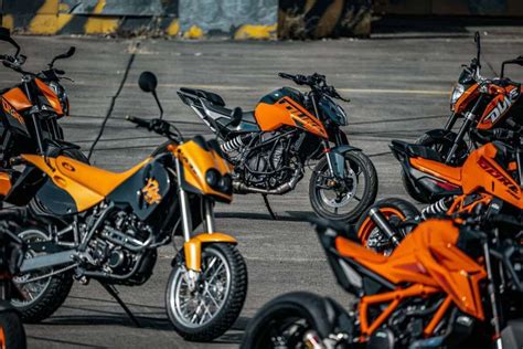KTM DUKE 30 Years Of Pure Naked Motorcycling Gonzo Biker